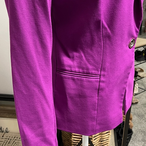 White House Black Market Purple Blazer - Picture 5 of 8
